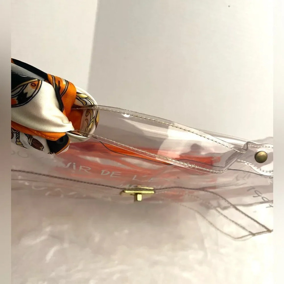 HERMES Vinyl Kelly Exhibition Tote Bag - Picture 8 of 13